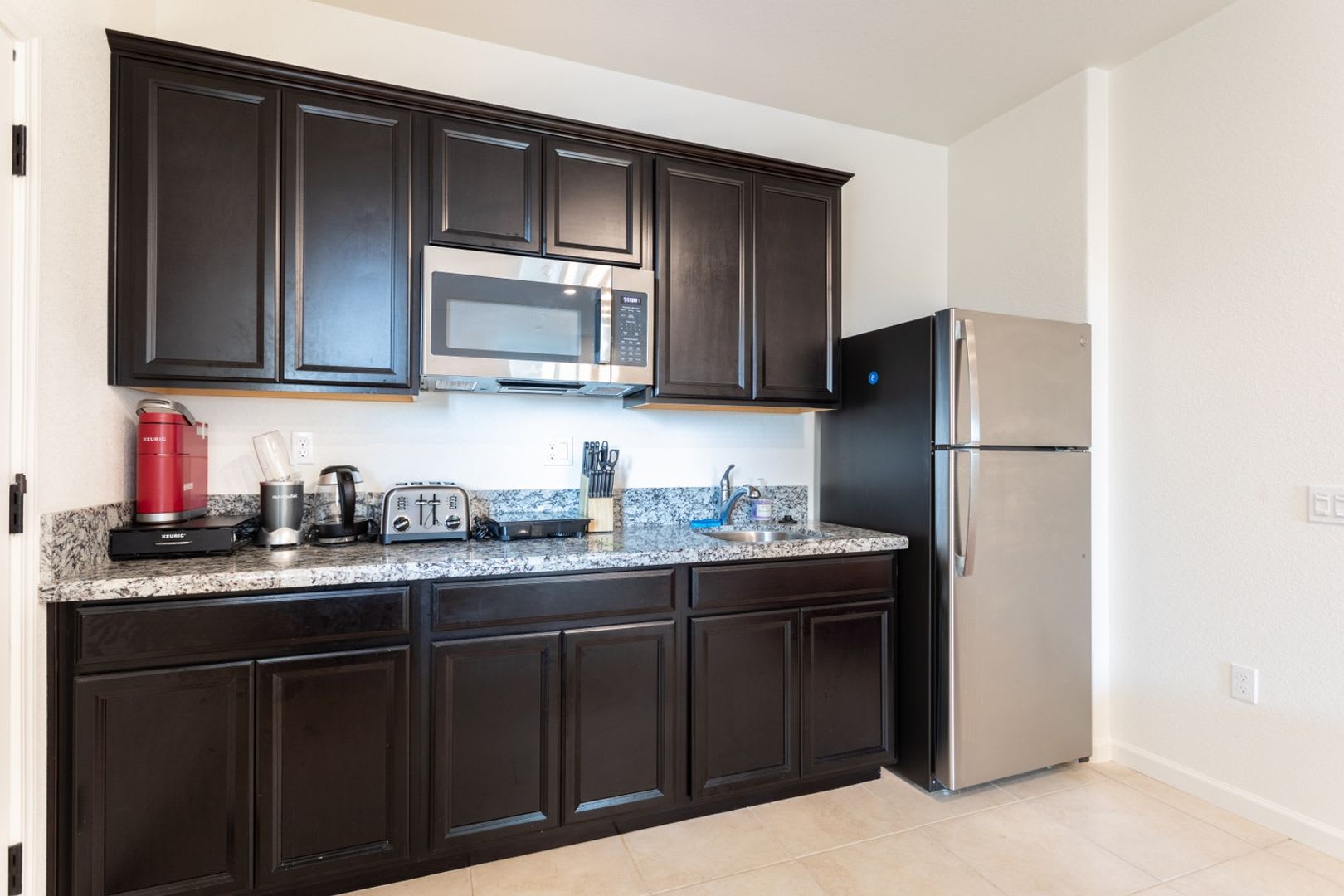 Charming 1BR Suite in Rancho Cordova – photo 2