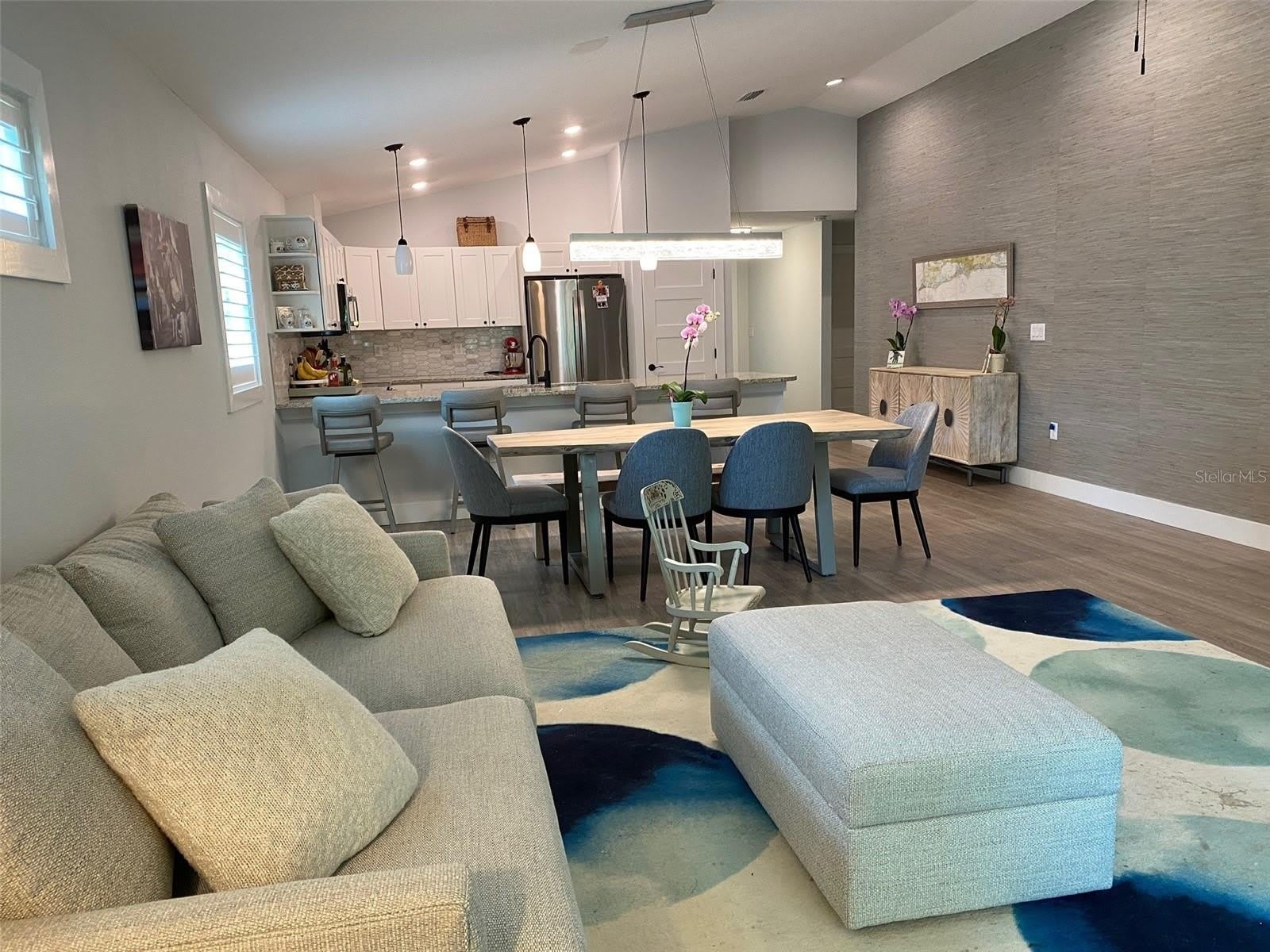 2933 MAIDEN Lane – photo 5