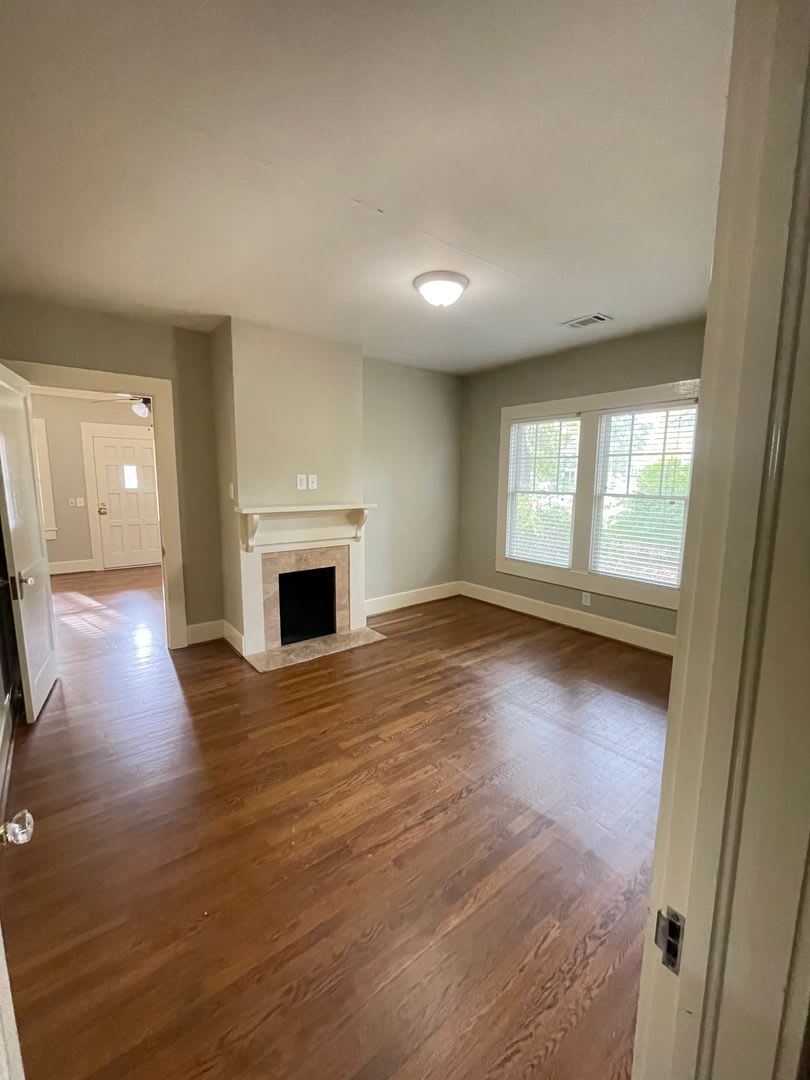 Charming Cottage In The Heart Of Downtown Gainesville – photo 4