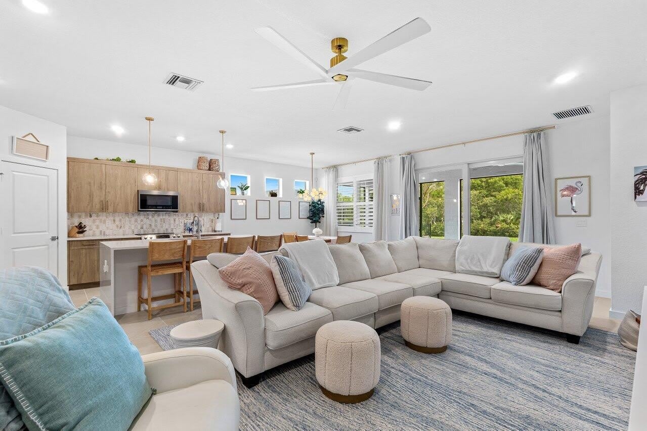 1991 NE Ocean Dunes Drive – photo 2