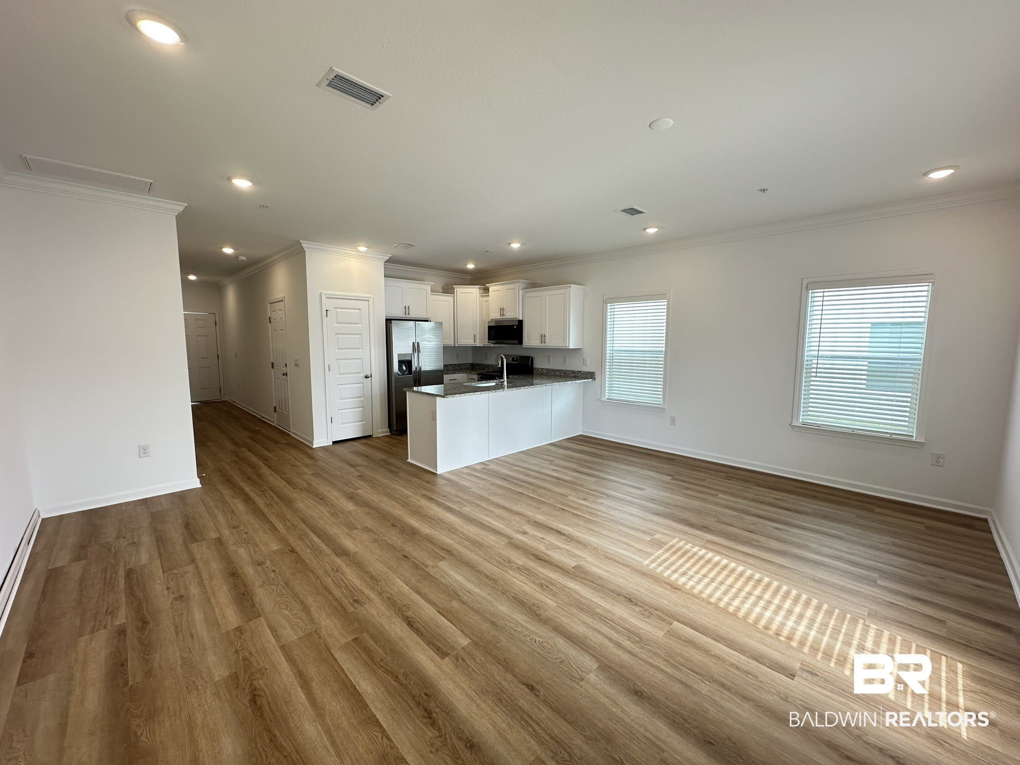 4450 Lost Bay Dr – photo 3