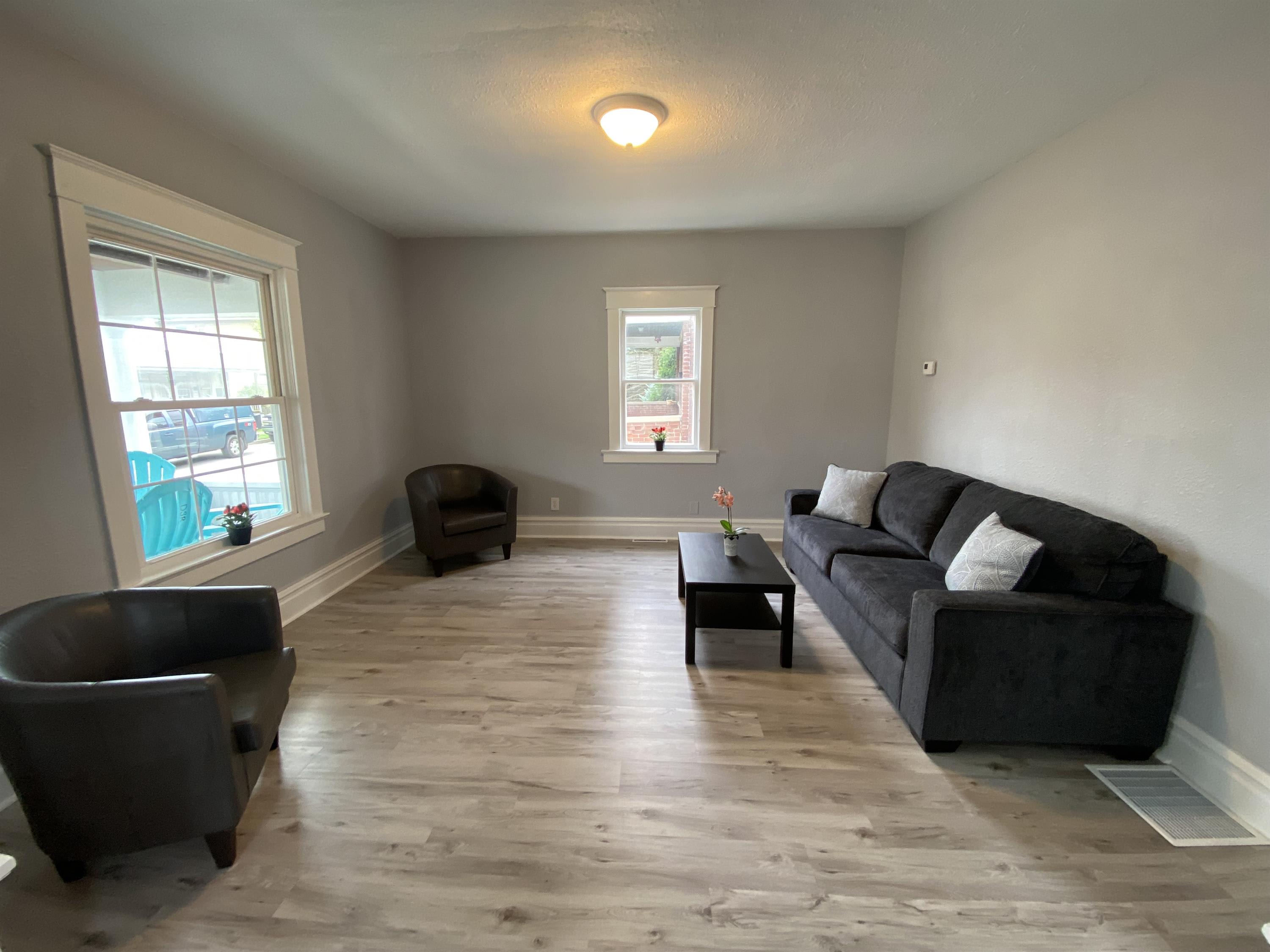1151 Church St, 1 – photo 2