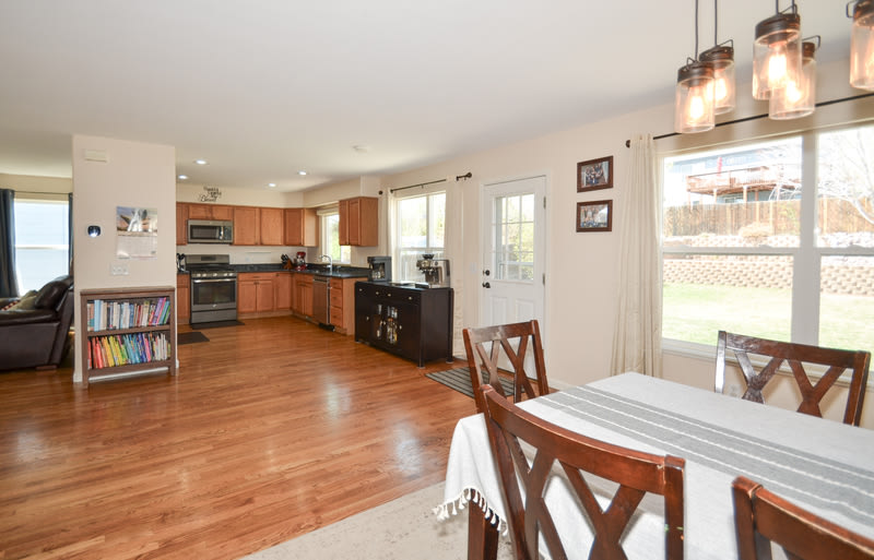 7012 Hillock Drive – photo 3