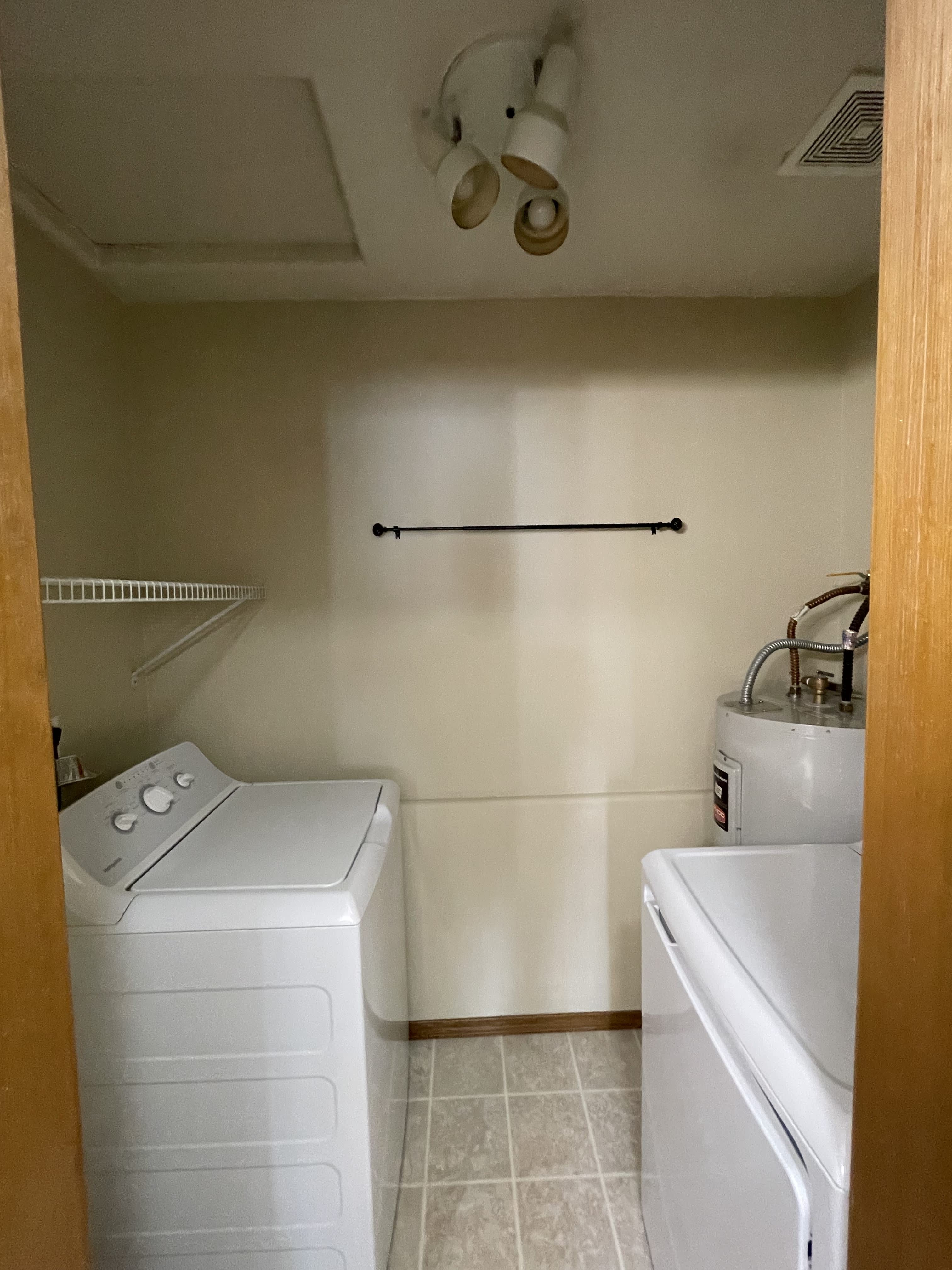 505 W 3rd Ave – photo 3