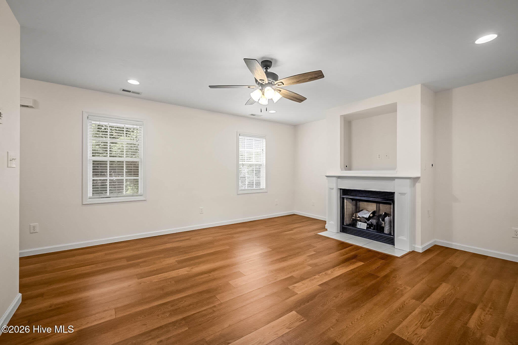 123 S Park Lane – photo 5