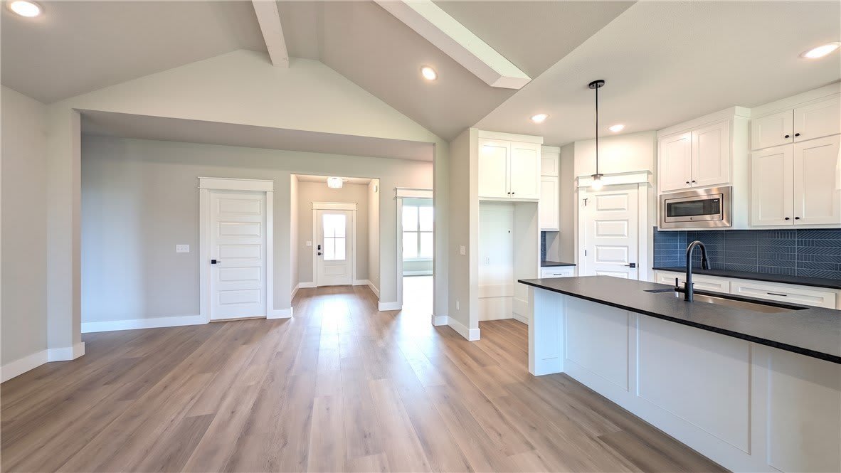 308 White Oak Street – photo 4