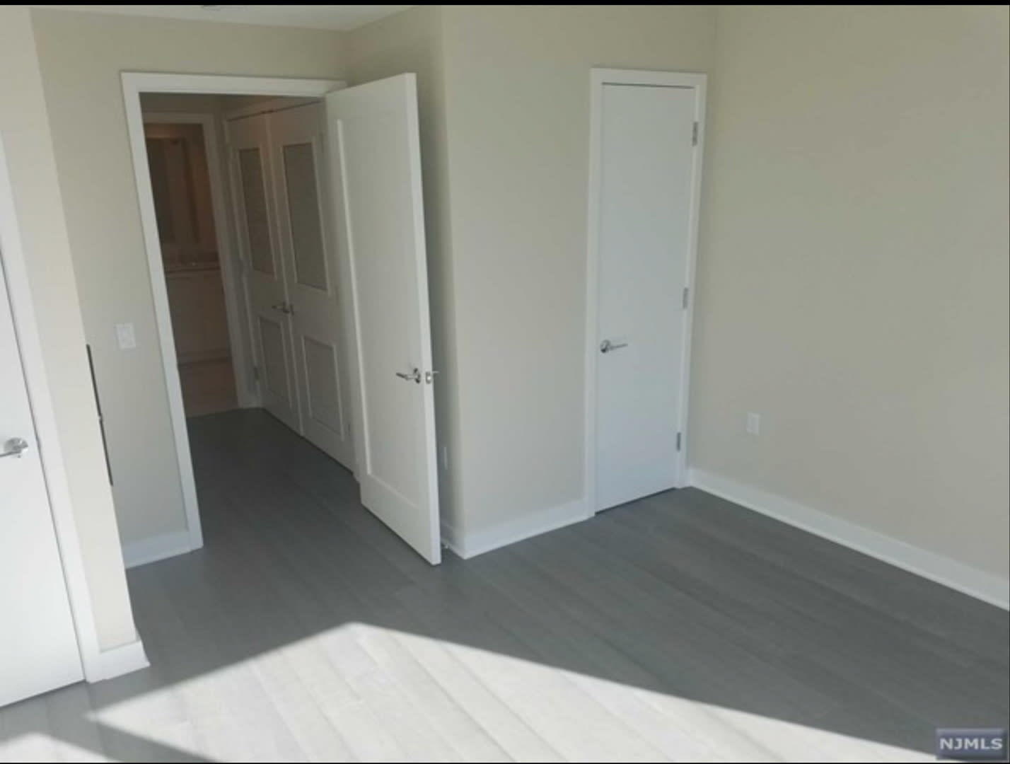 1200 Avenue At Port Imperial – photo 4