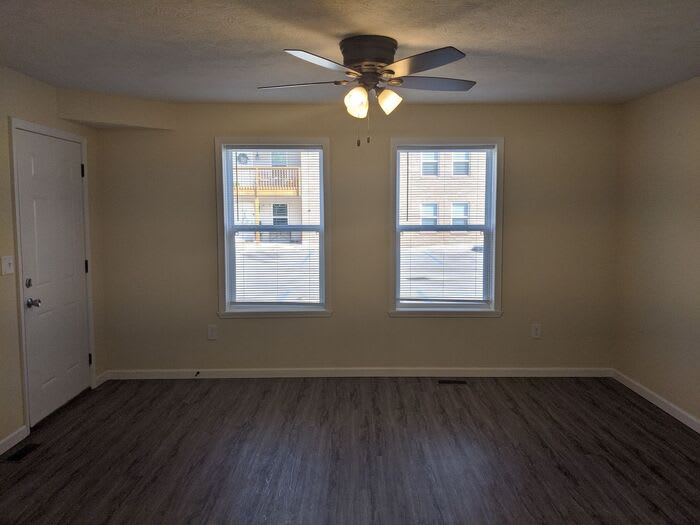 2765 Noel Lane – photo 2