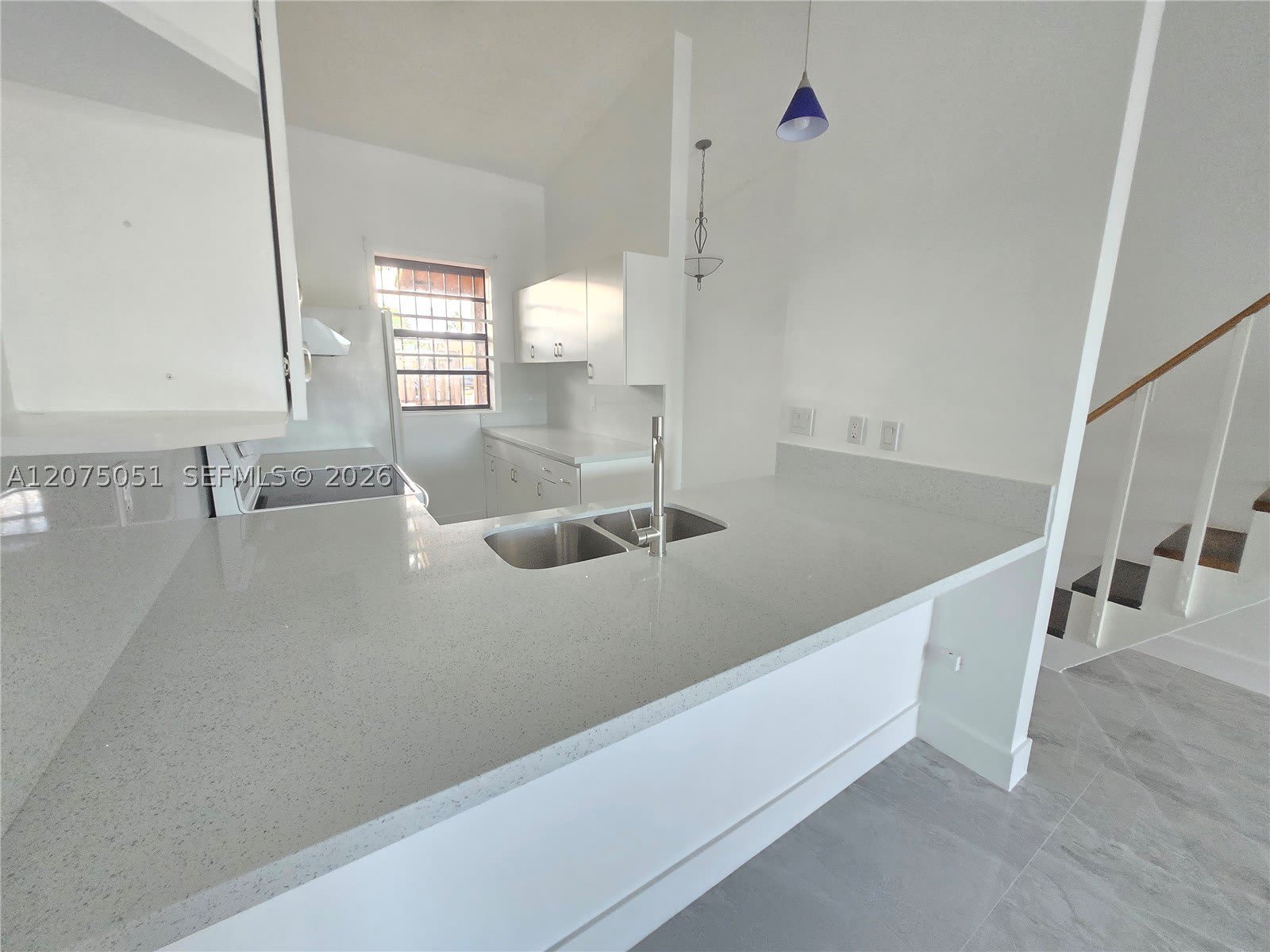6746 NW 188th Ter – photo 5