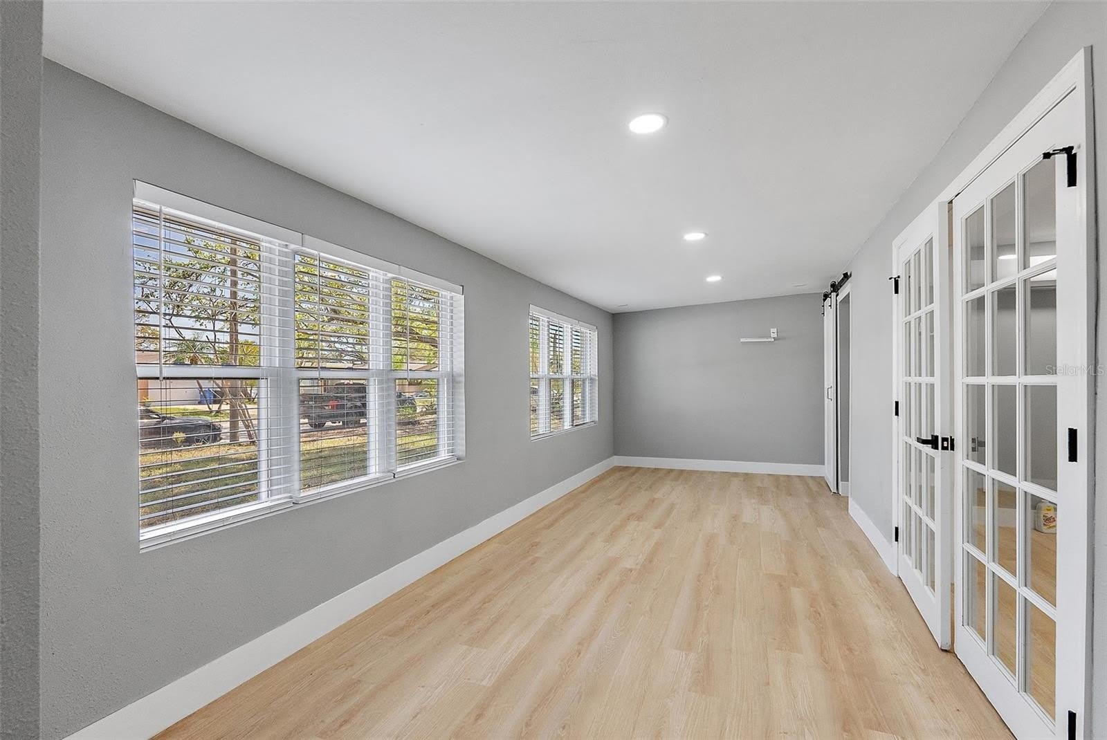 3926 HELENA Street NE – photo 4