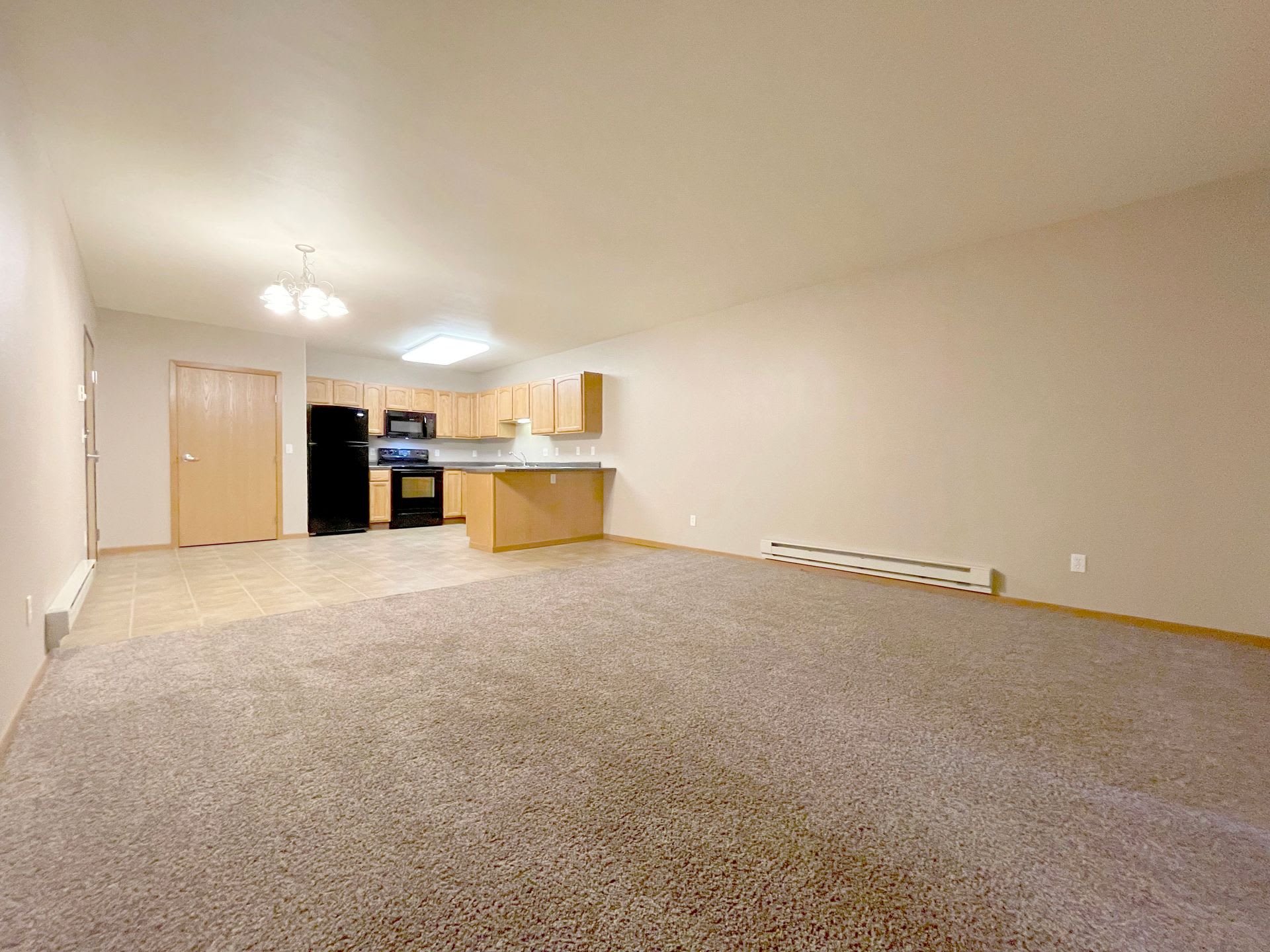 Apartments on Main – photo 5