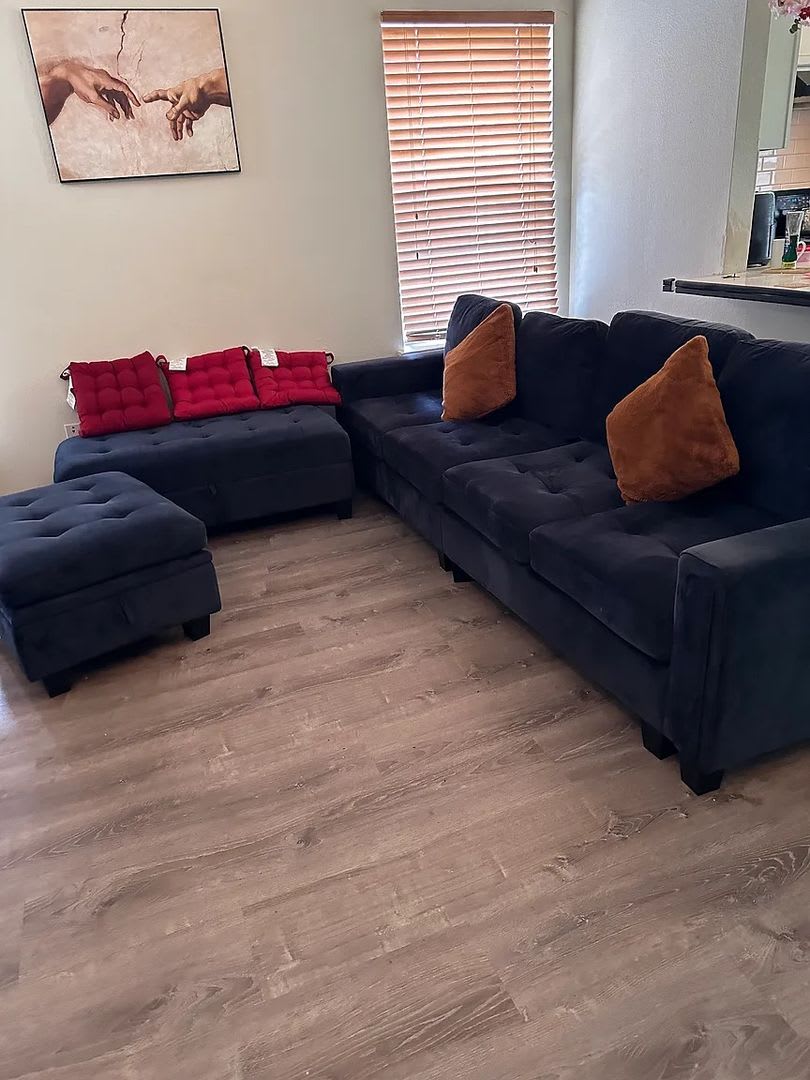 Room In 3 Bedroom Home In Leander – photo 2