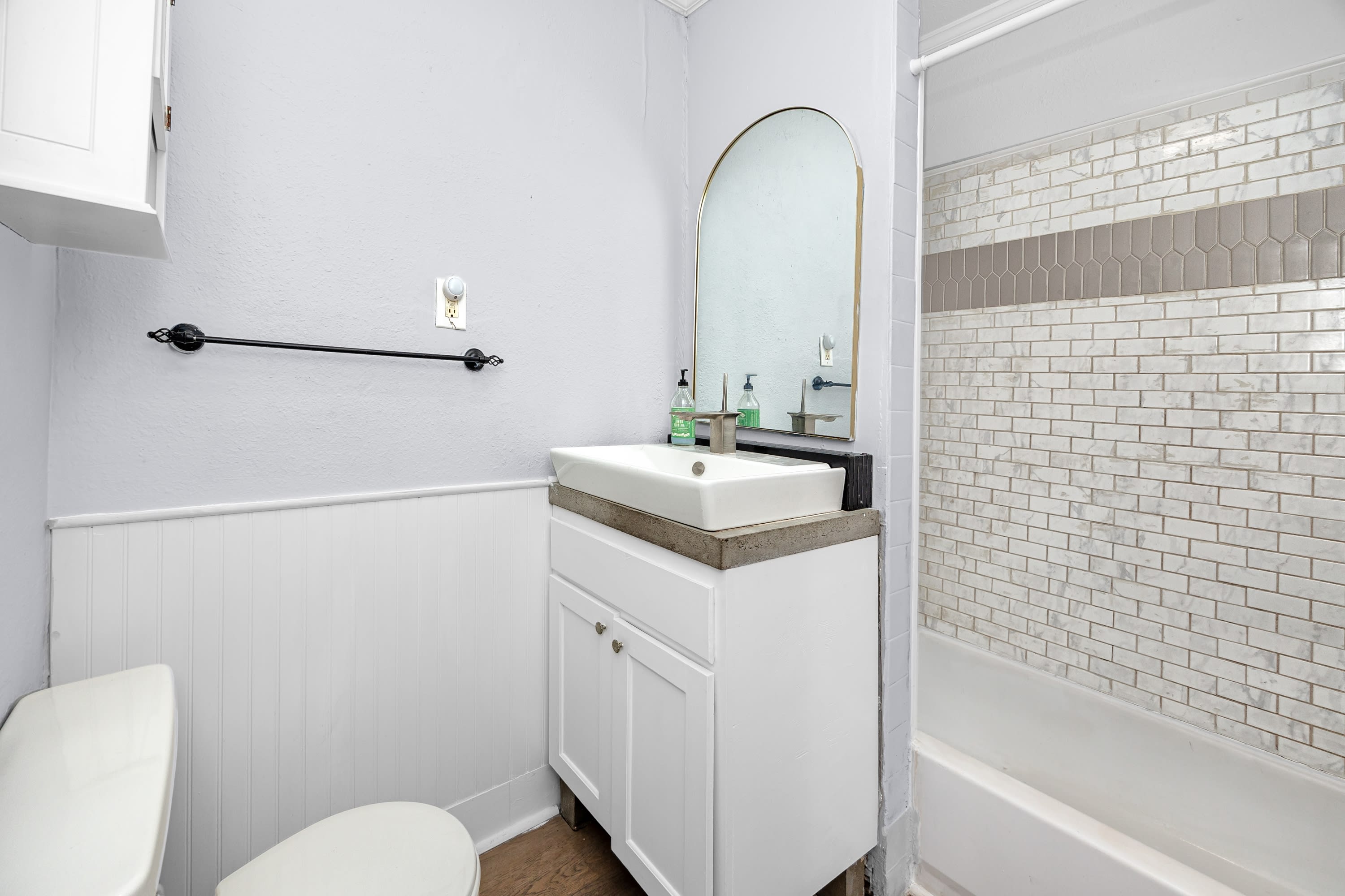 1763 Preston Street South – photo 5