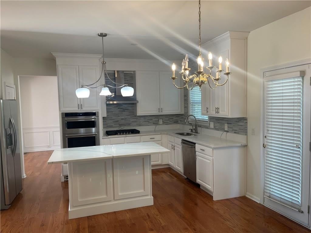 1023 Cassina Court – photo 3