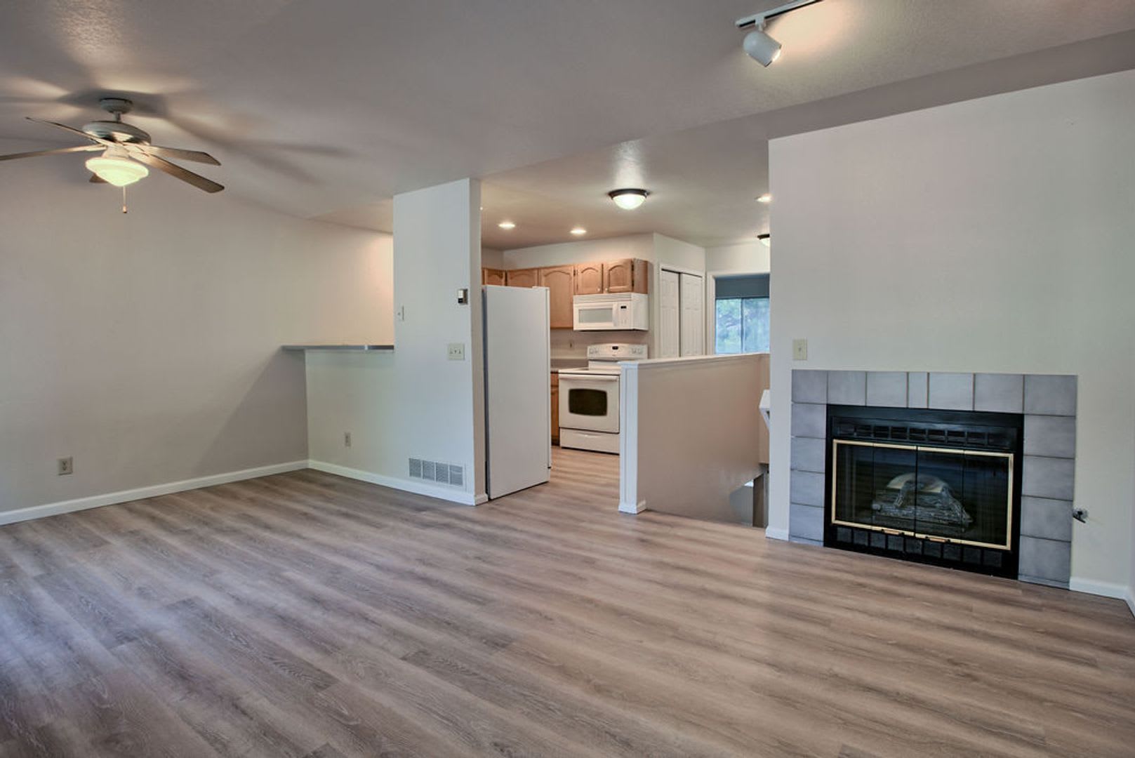 3025 W. Stuart – photo 3