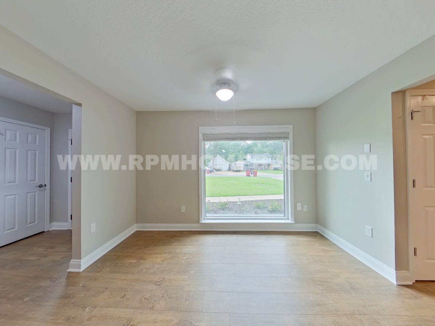 Fully Renovated Multi-Level 4-Bedroom Home on Over Half an Acre in Crestview – photo 5
