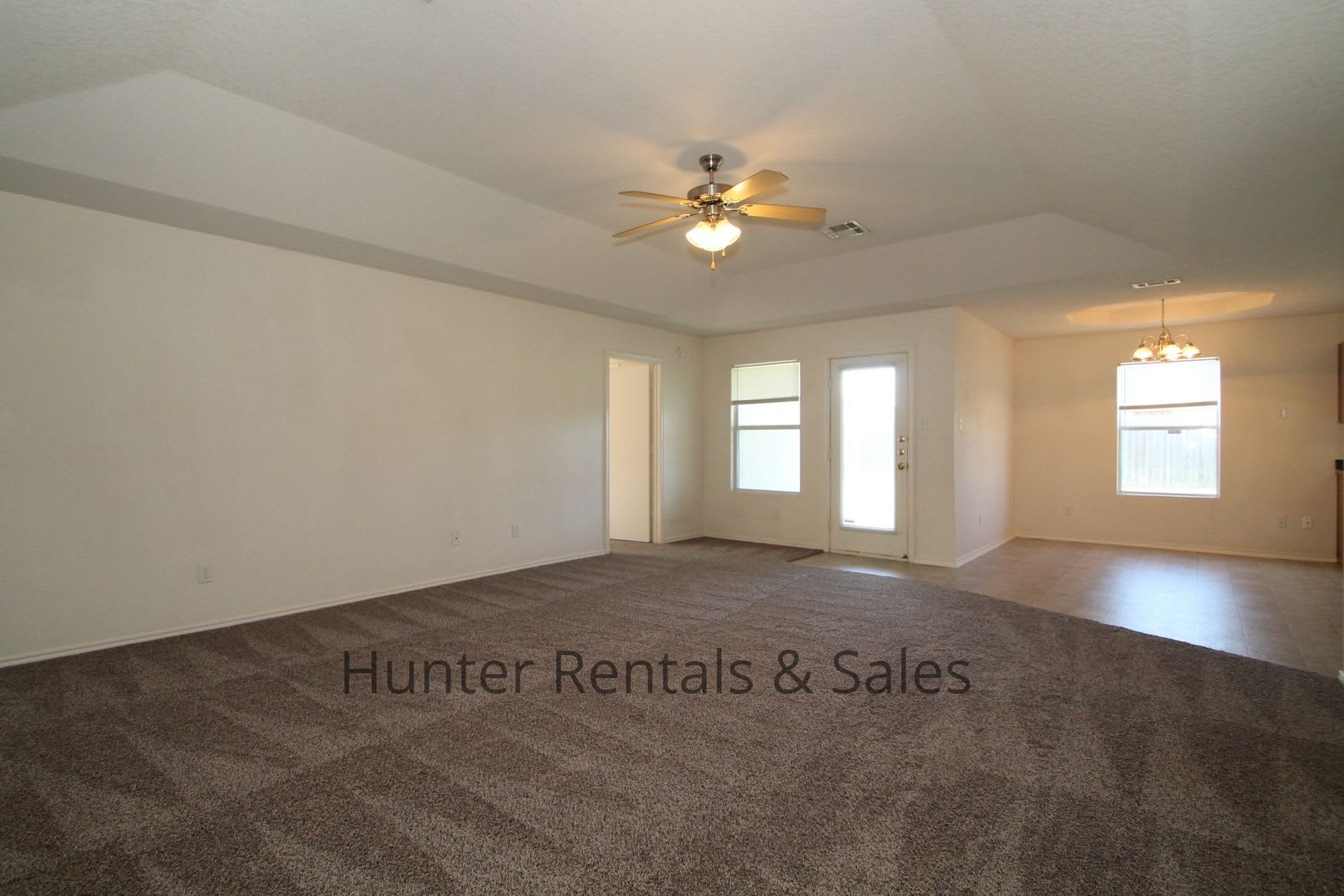 Need Space? This is it – photo 4