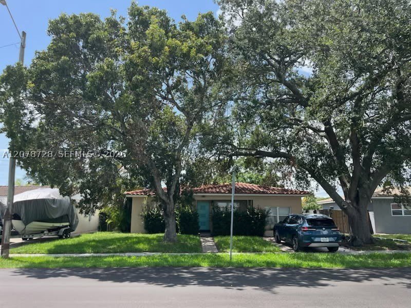 218 SE 3rd Ter – photo 2