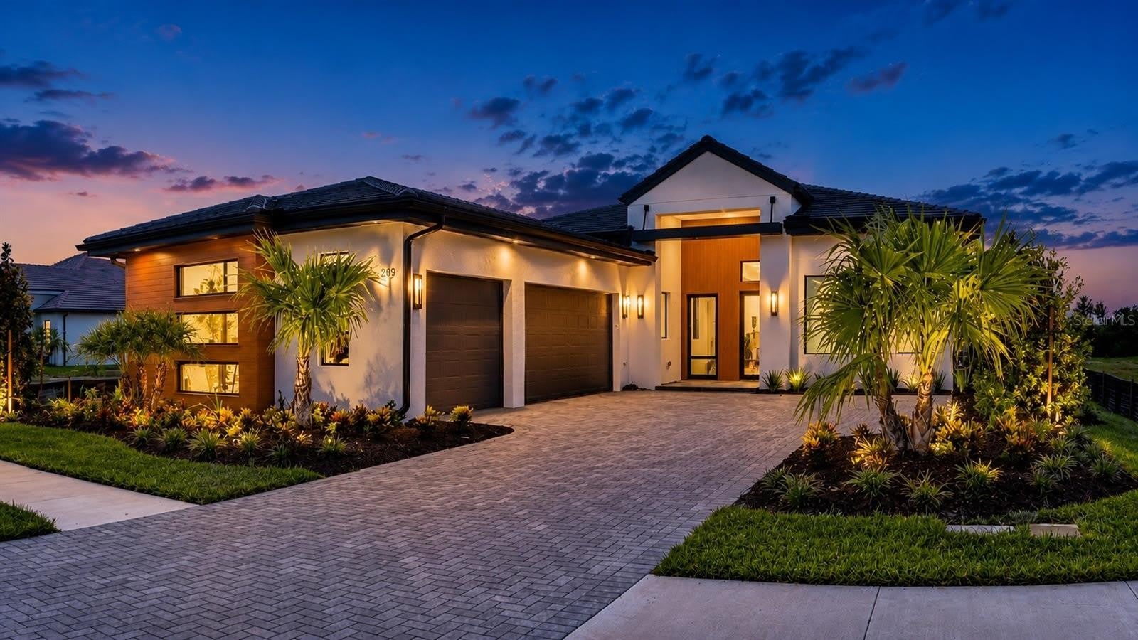 269 BLUE PEARL Court – photo 1
