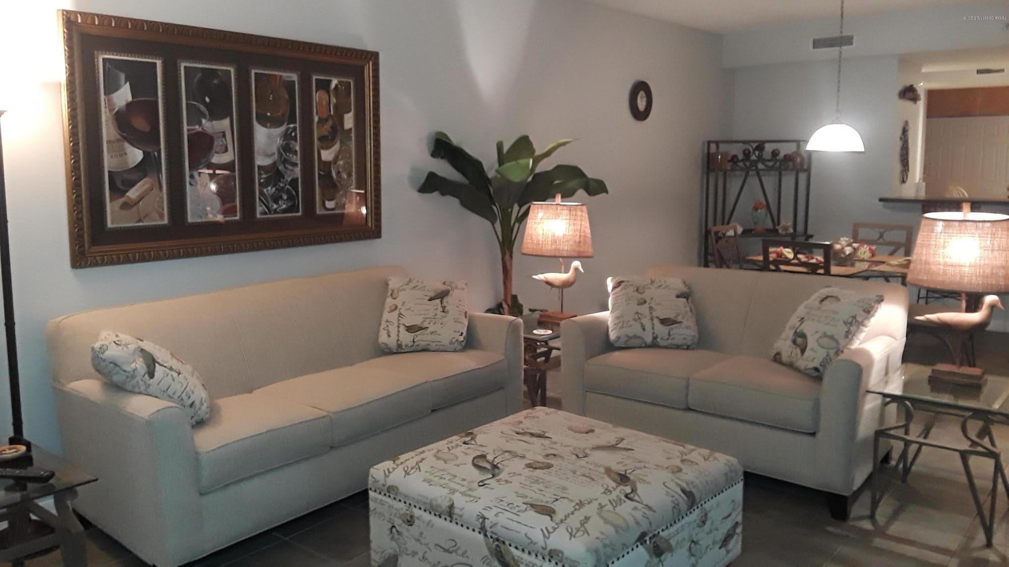 8891 Lake Drive – photo 5