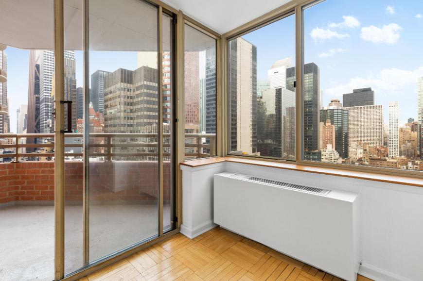 236 East 47th Street – photo 4