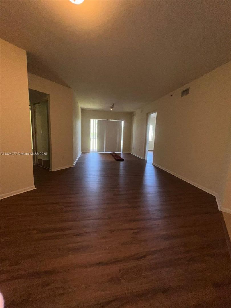 3500 Oaks Clubhouse Drive 207, Pompano Beach, FL 33069 – photo 4