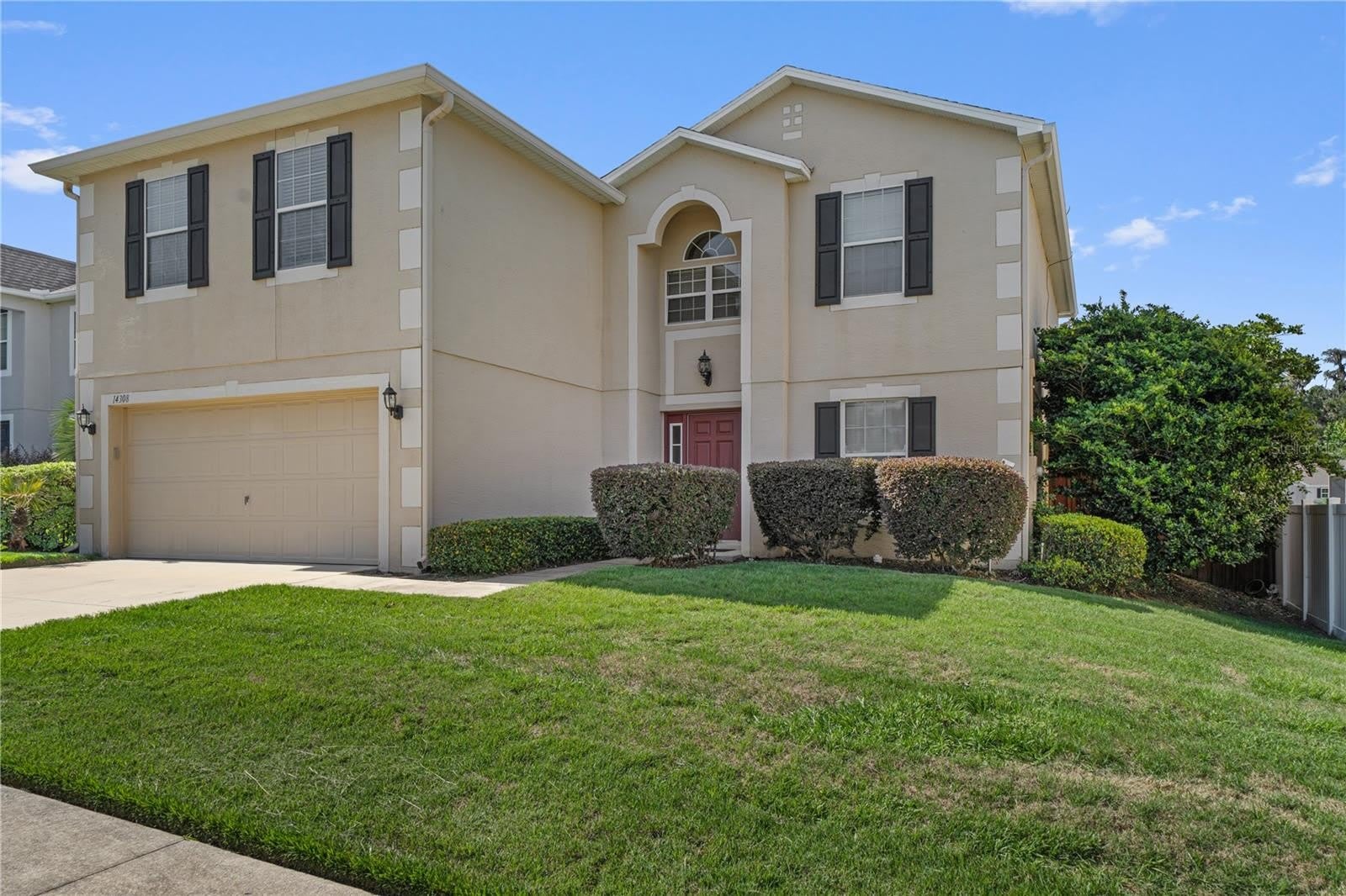 14308 NW 161ST Avenue – photo 2
