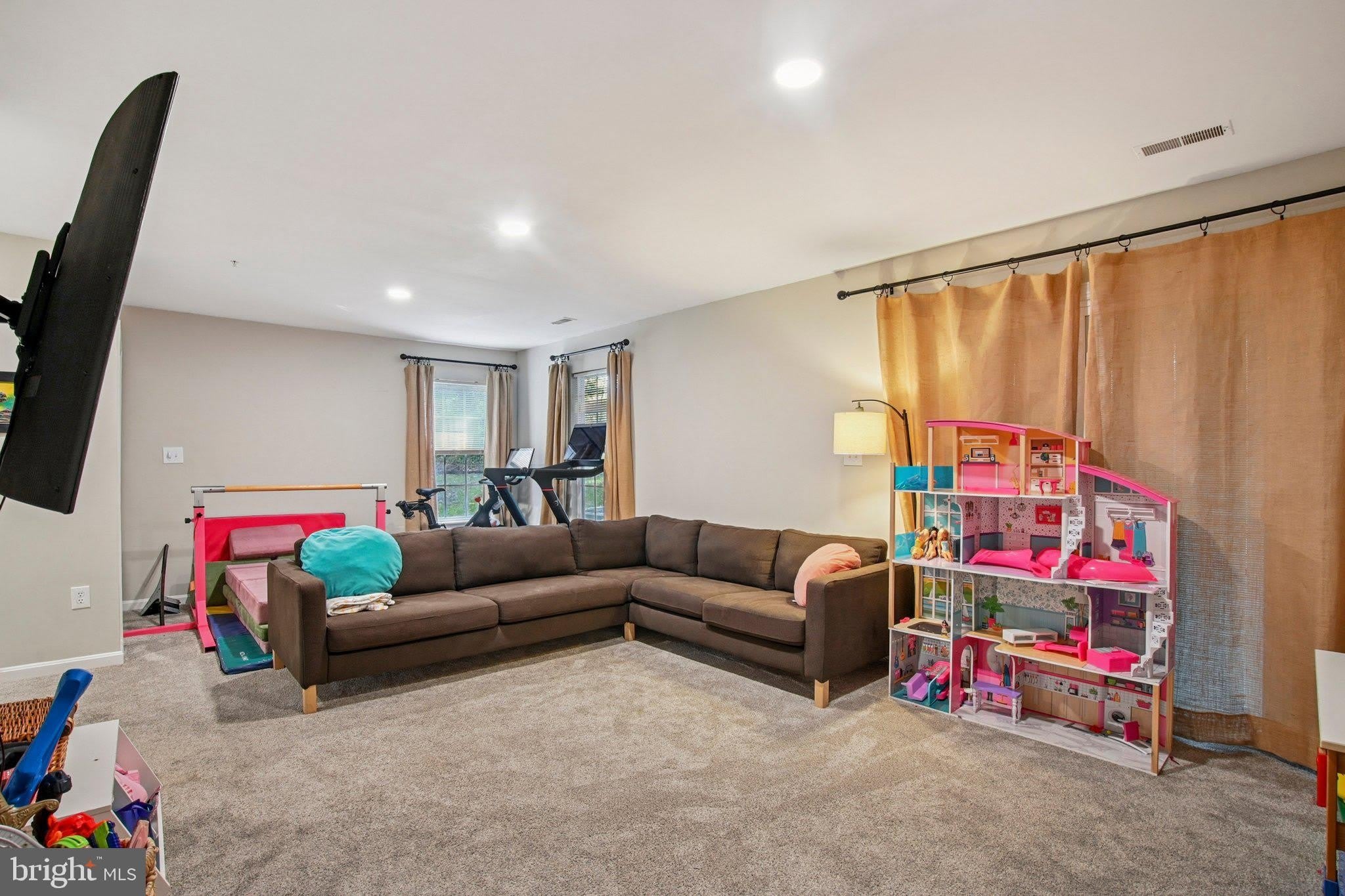 3210 ESCAPADE Circle – photo 5
