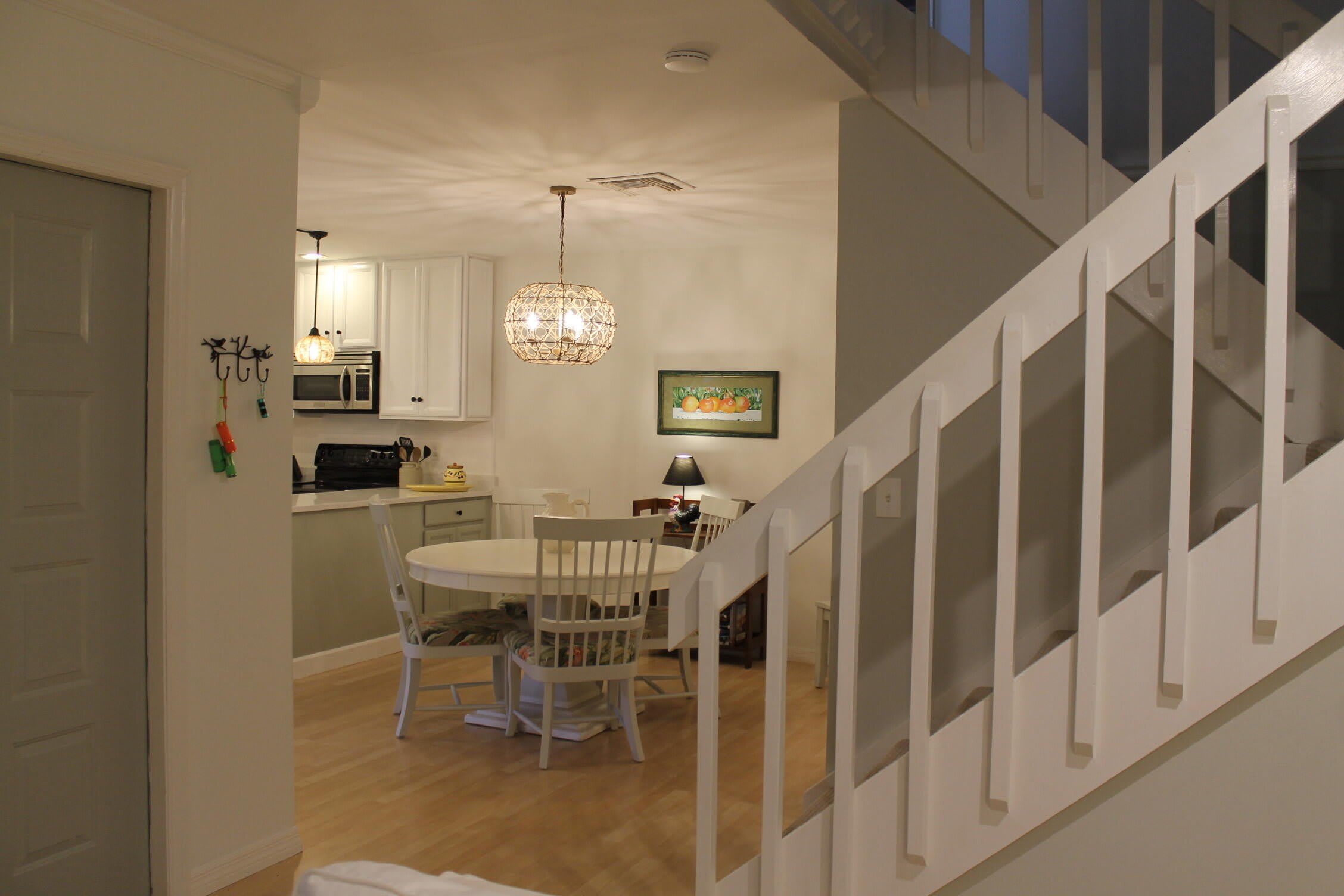 301 SE Castle Court – photo 3