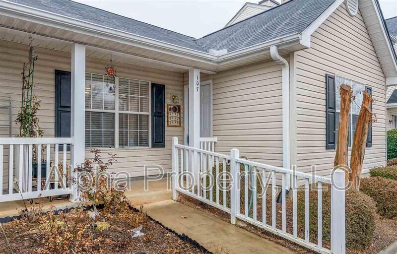 107 Hammett Grove Ln – photo 2