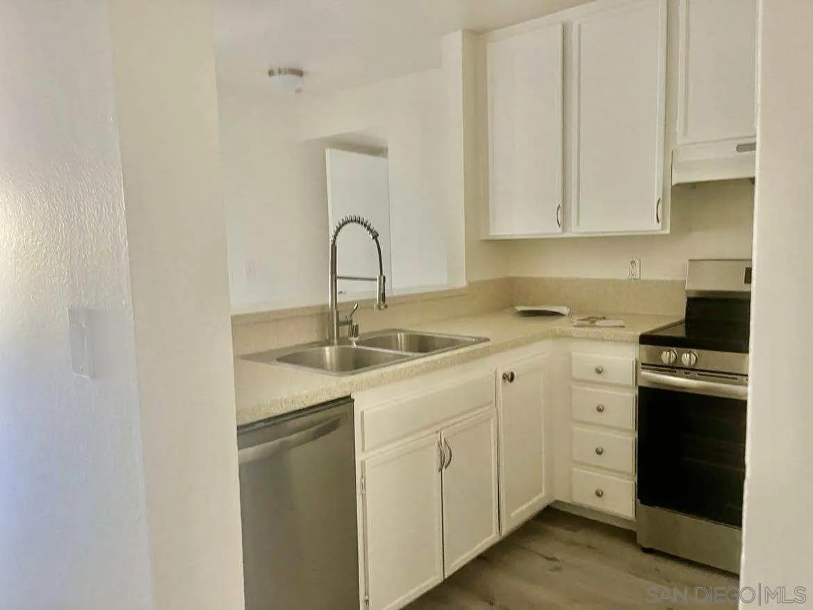 3980 Faircross Pl – photo 2