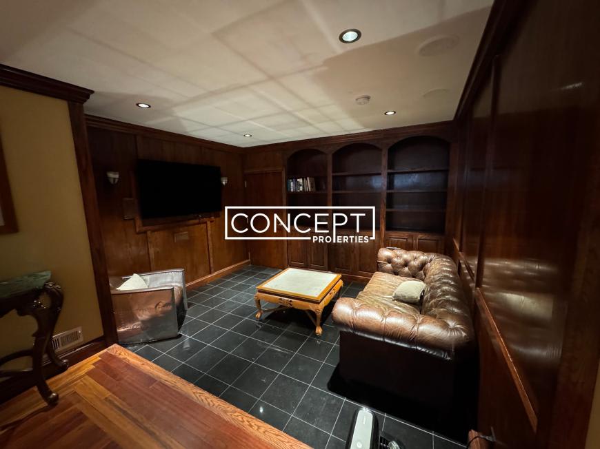 9 Strathmore Rd. – photo 3