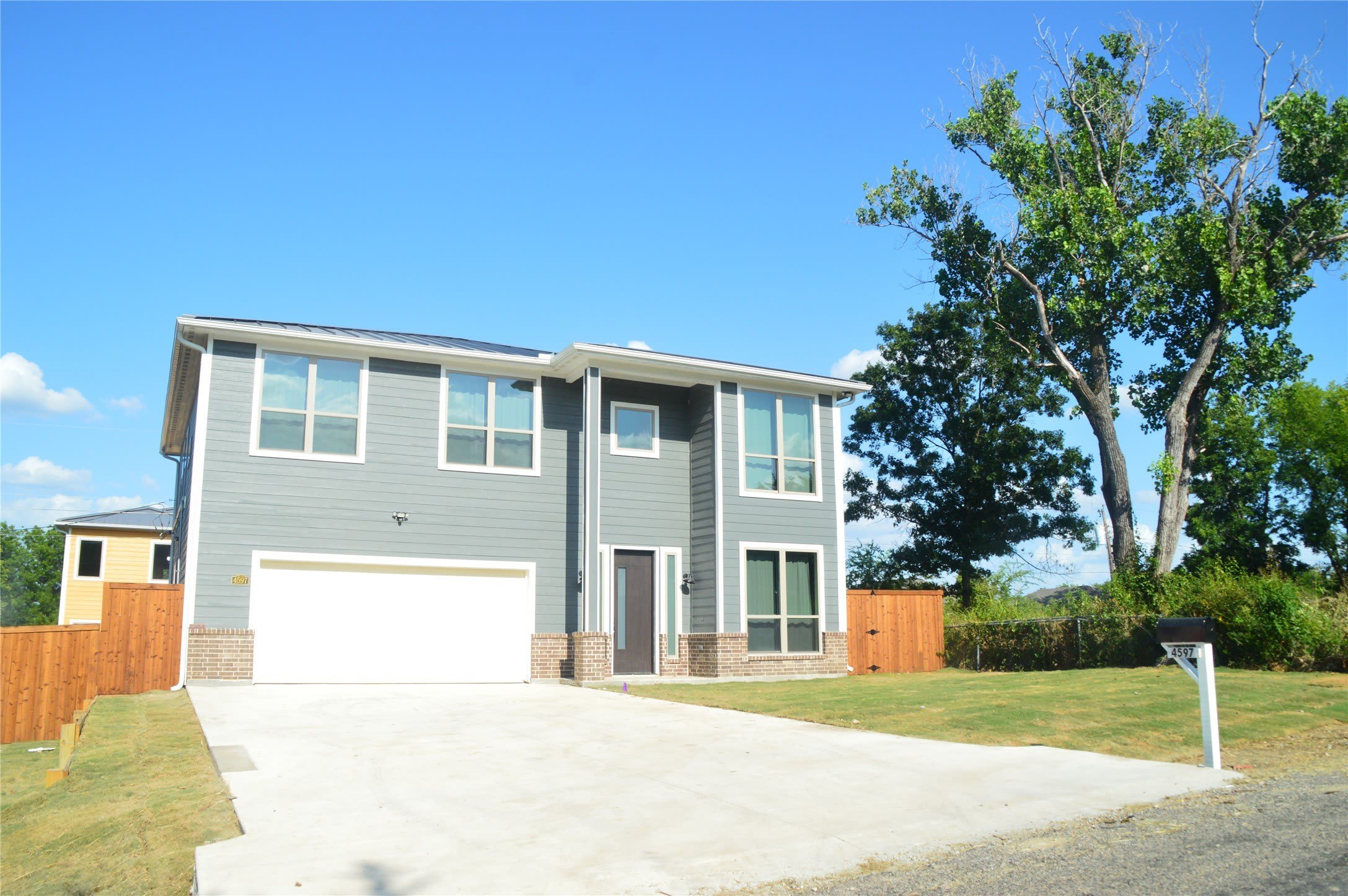 4597 County Road 446 – photo 2