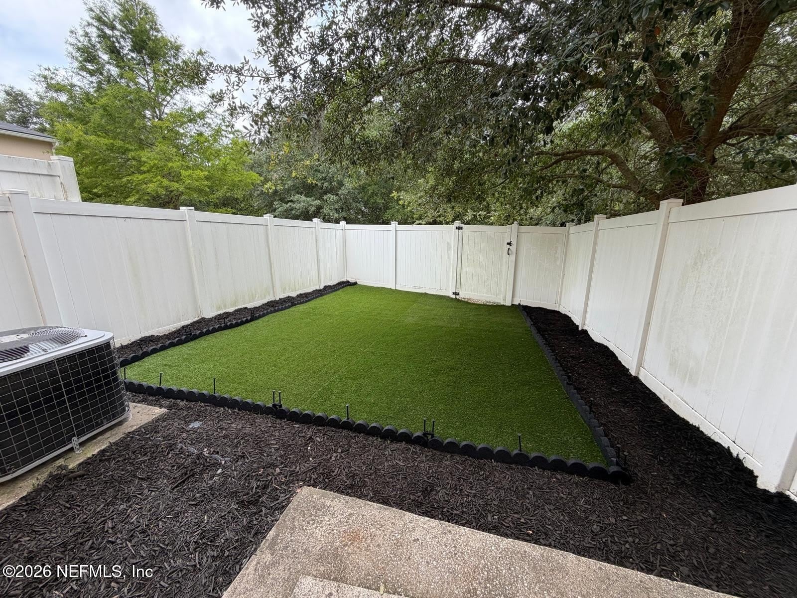 8224 HALLS HAMMOCK Court – photo 3