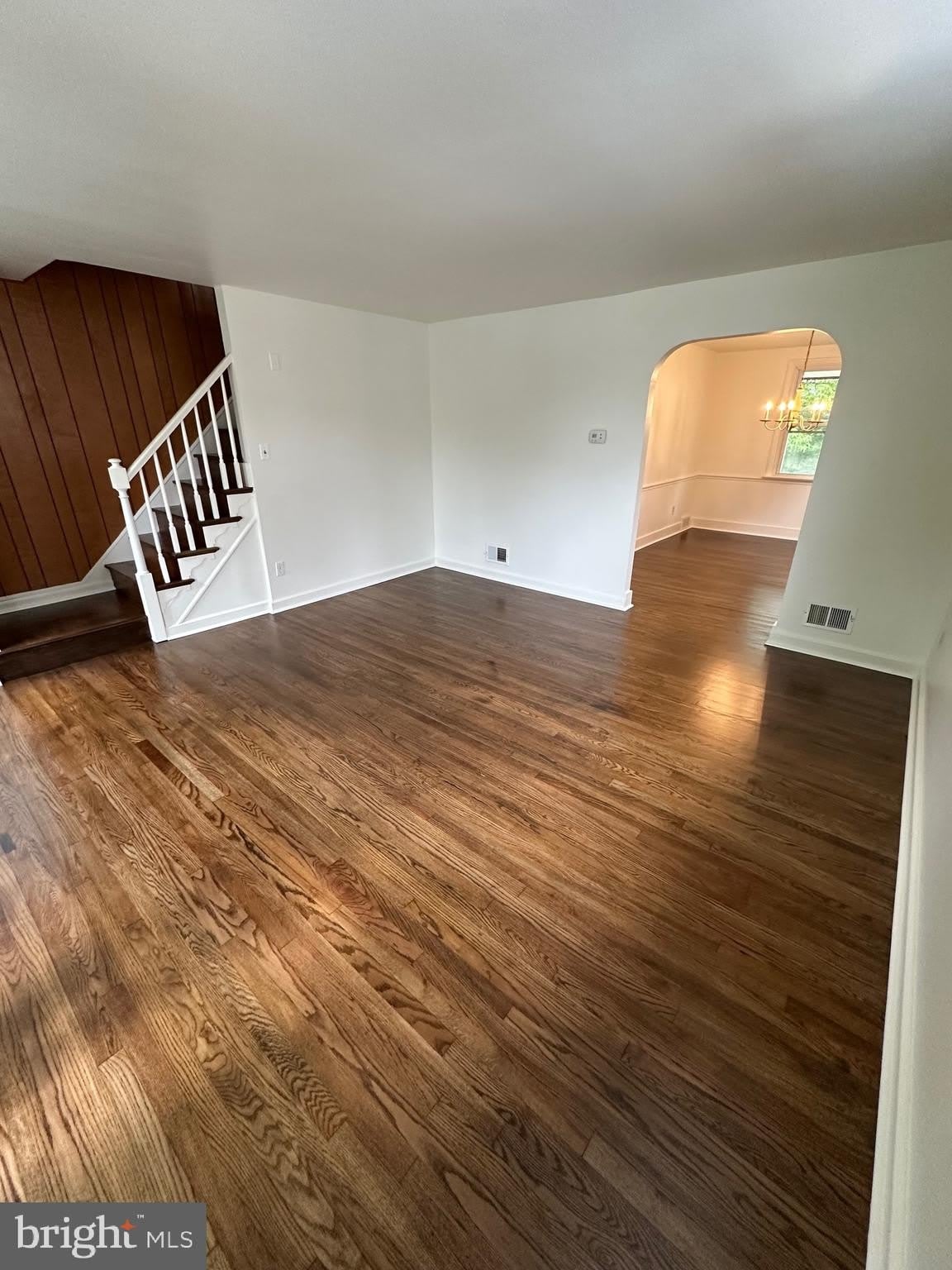 1122 COYNE Place – photo 5
