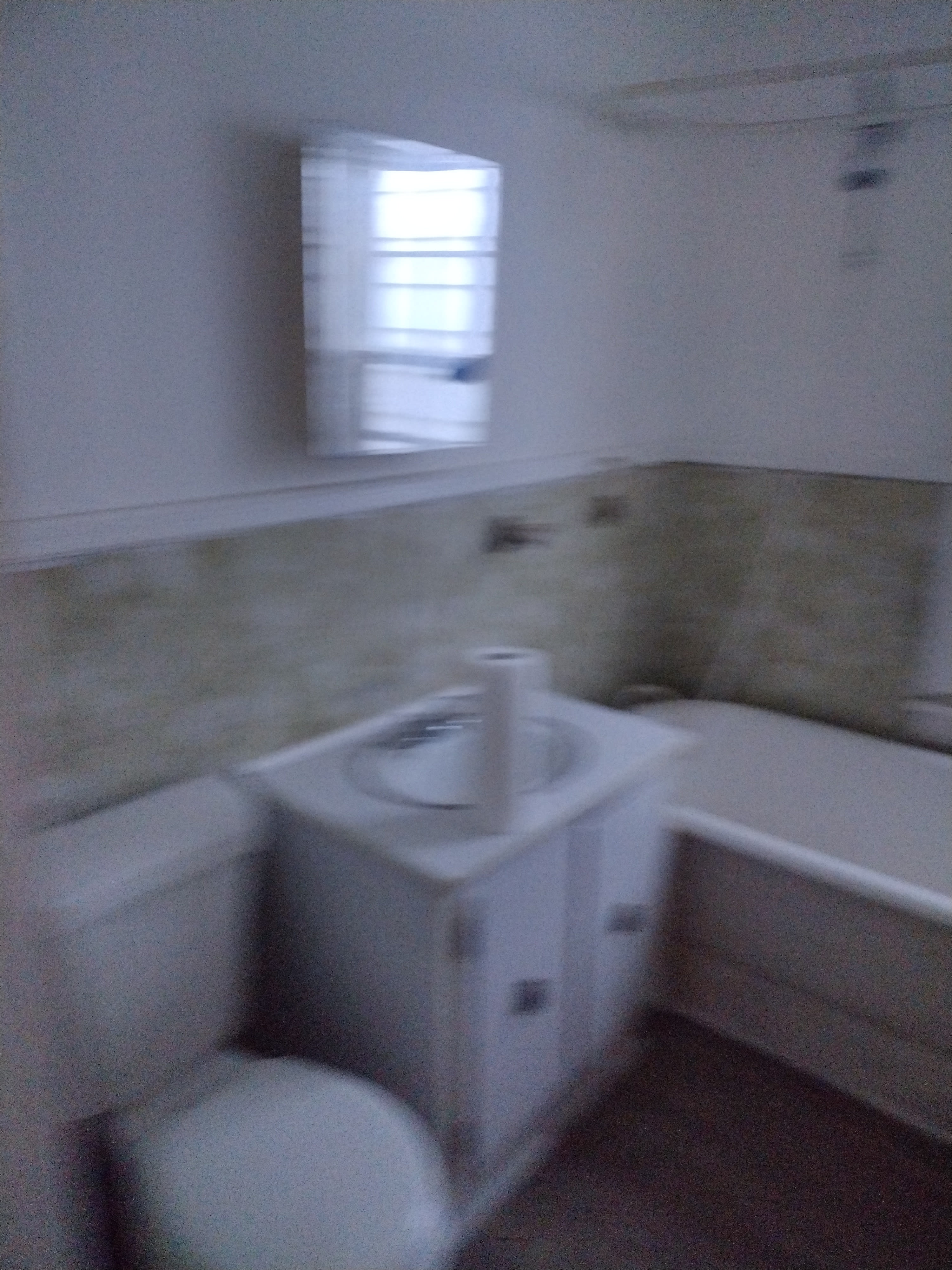 317 10th St – photo 1