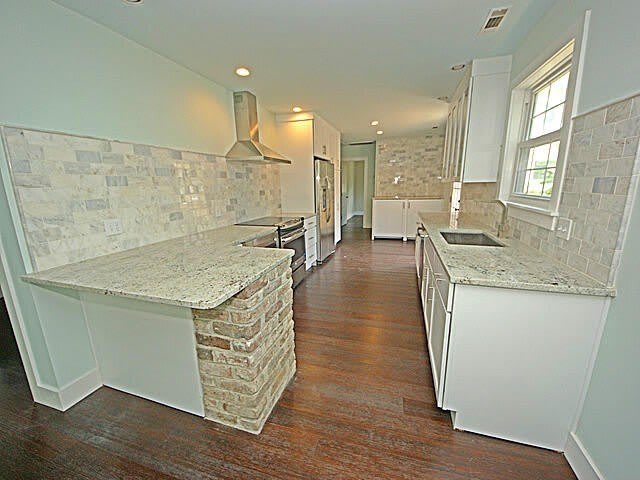 4 S Enston Avenue – photo 2