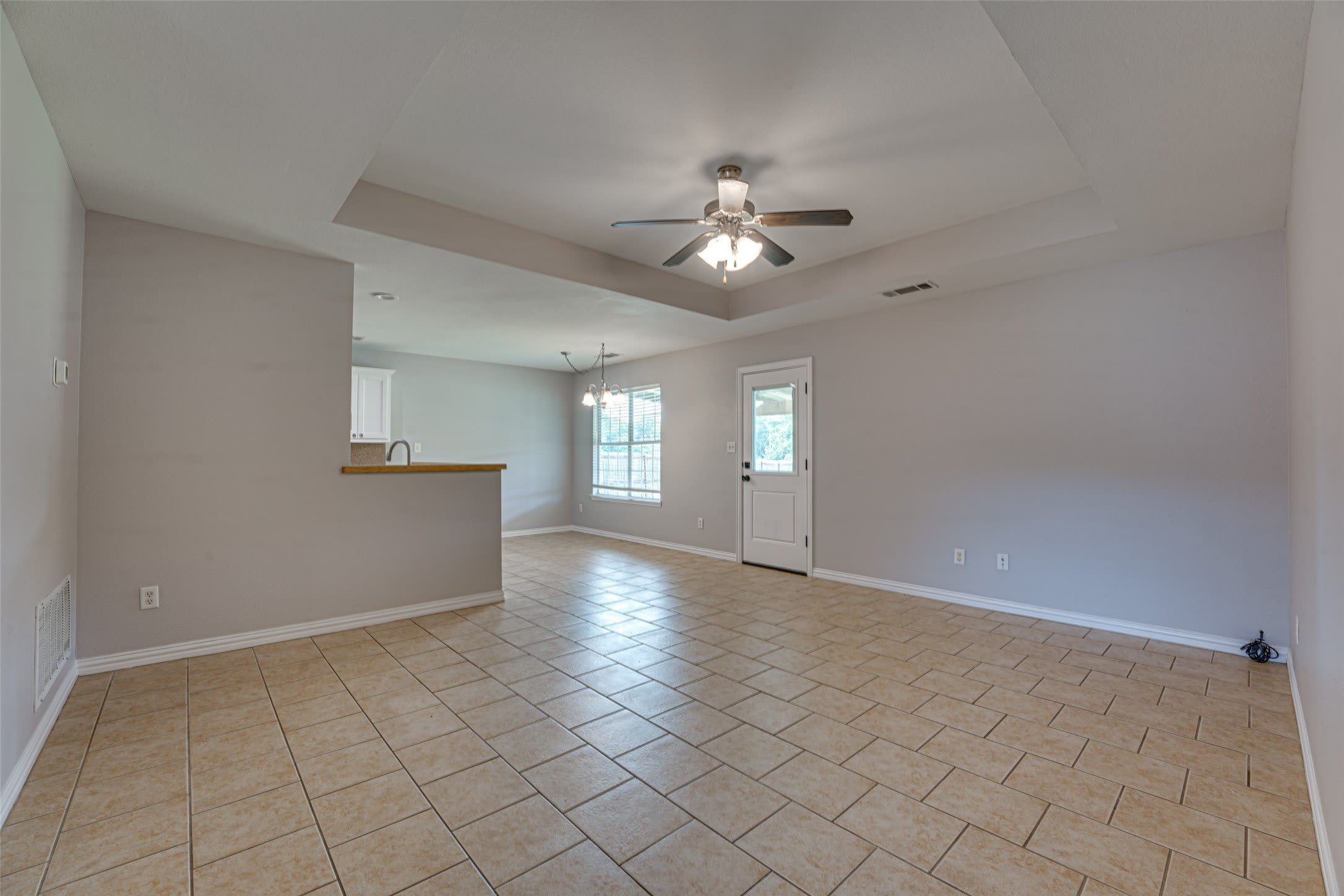 2206 Kaitlyn Circle – photo 4