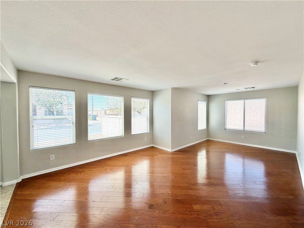 6435 Sean Creek Street – photo 4