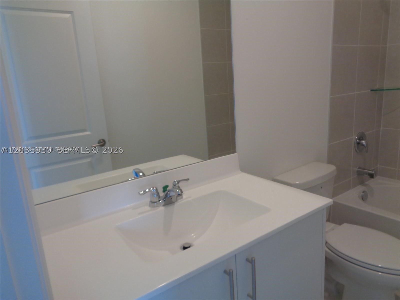 2514 SE 29th St – photo 4