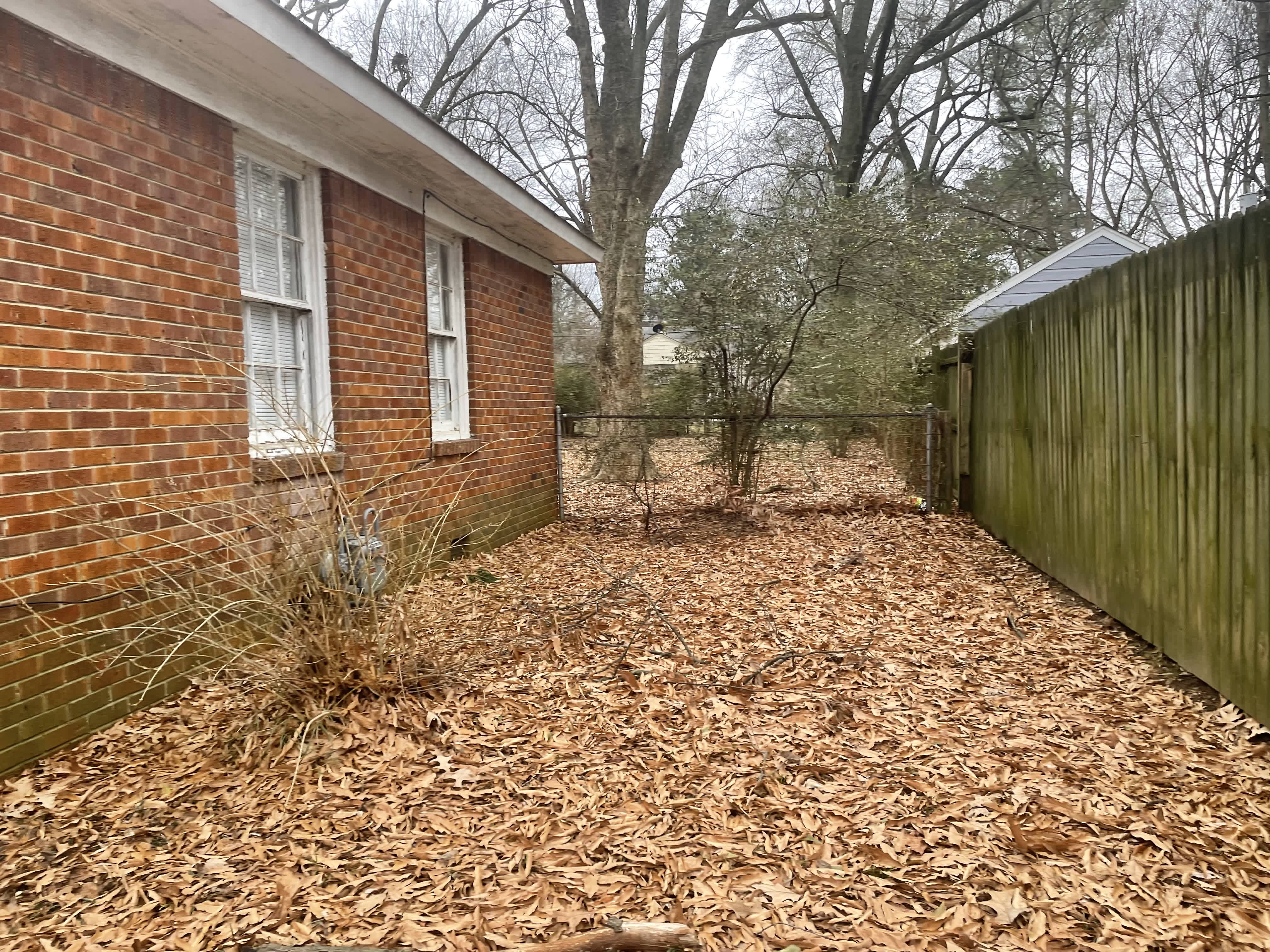 1717 Dellwood Ave – photo 2