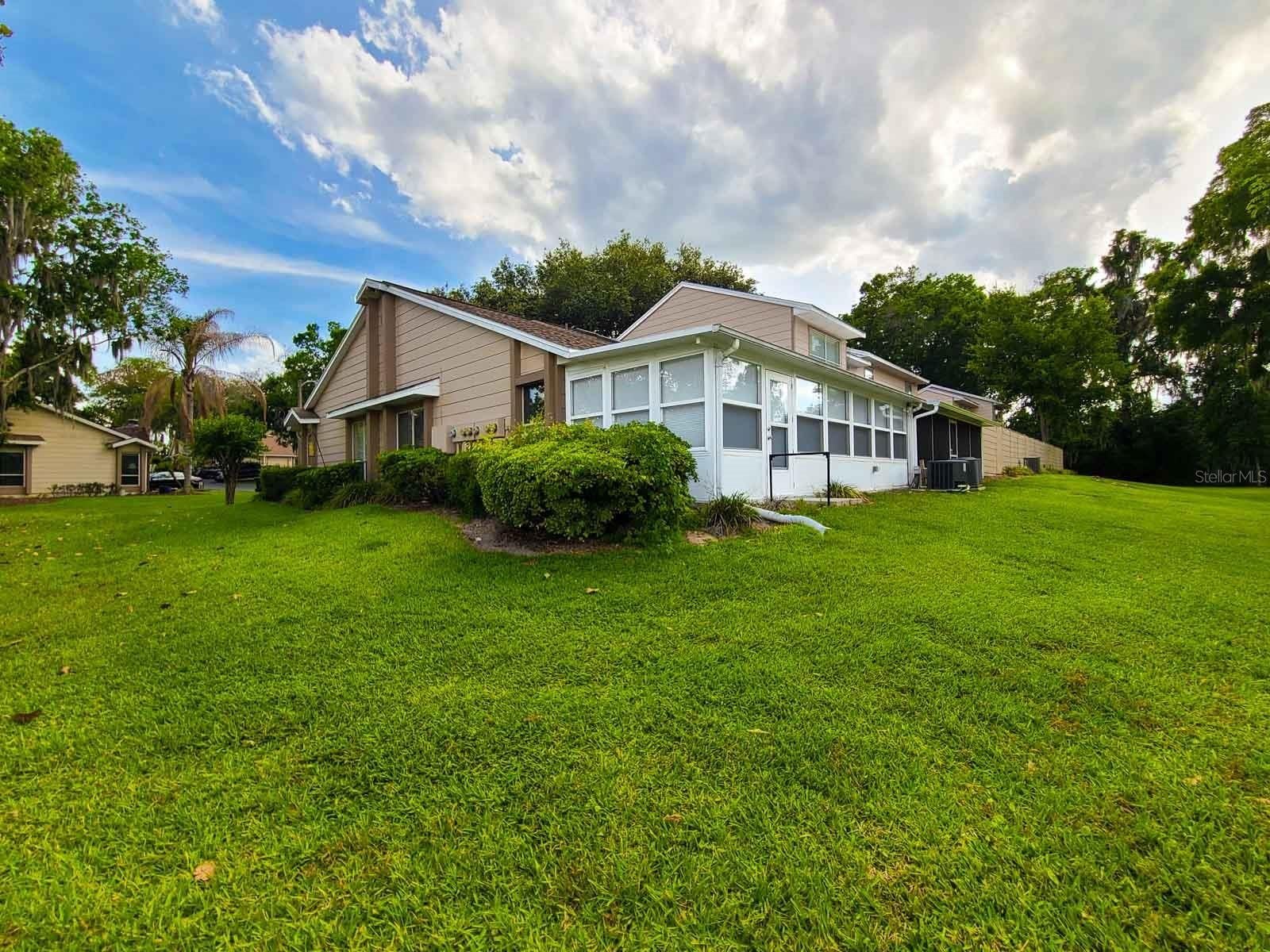 2321 Se 19Th Circle – photo 4