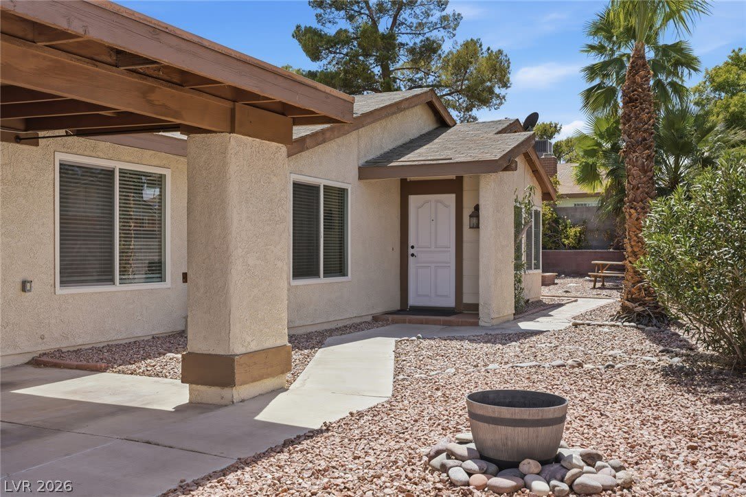 3971 Spring Leaf Drive – photo 2