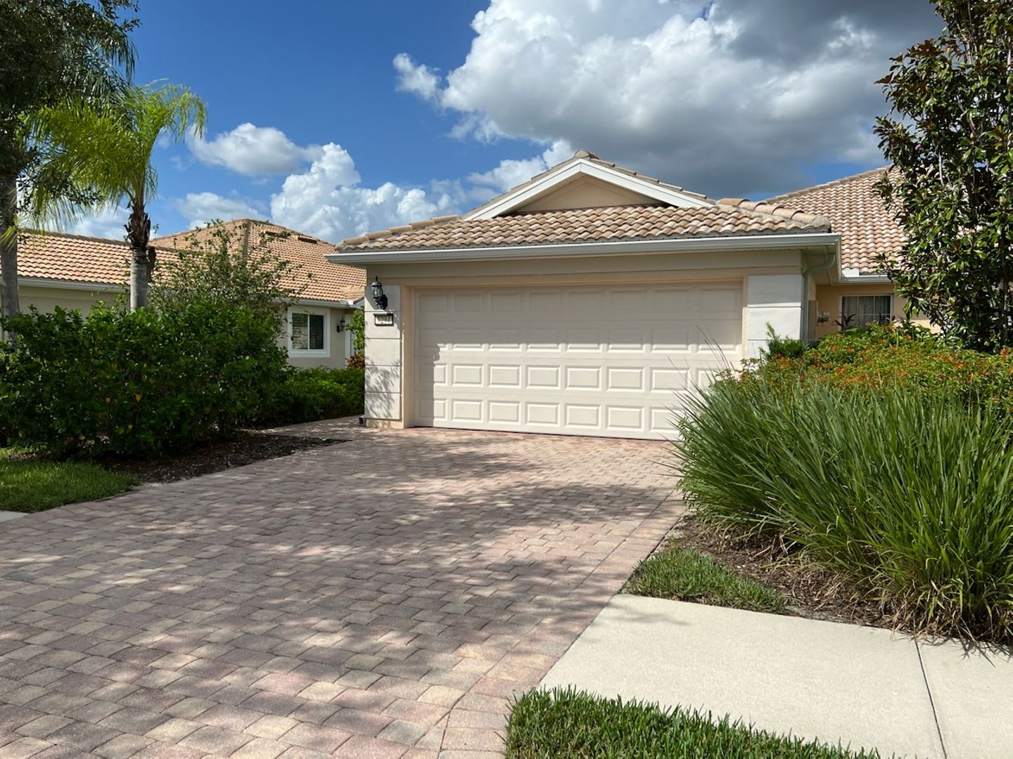 Verona Walk For Seasonal Lease Only Not Available For A 12 Month Annual Lease Requires 4 Month Minimum Stay Per Hoa 2 Small Dogs Accepted Veronal Walk Gated Wonderful Communities With Amenities – photo 2