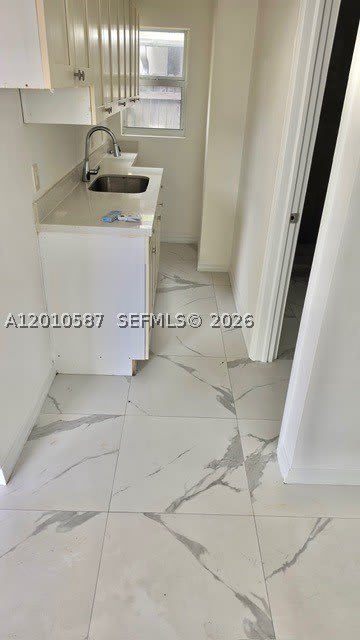 1718 SW 57th Ave – photo 2