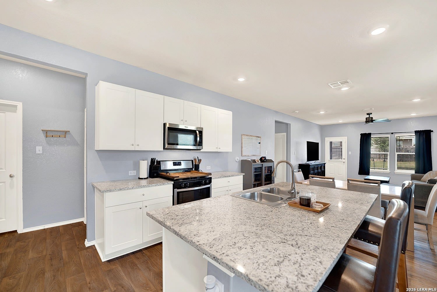 4347 LAKE RITTER ST – photo 2