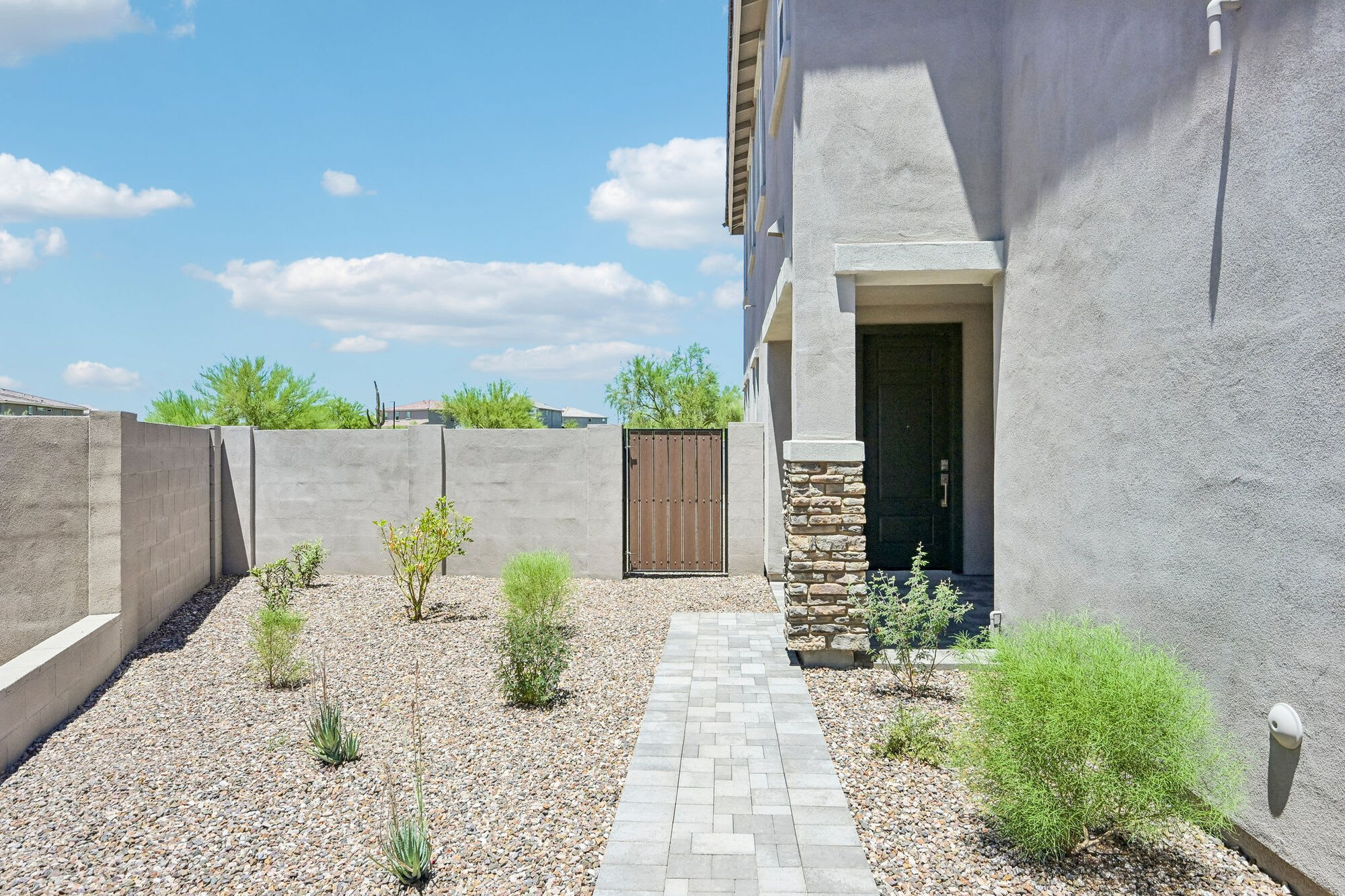 Bb Living Desert Ridge – photo 5