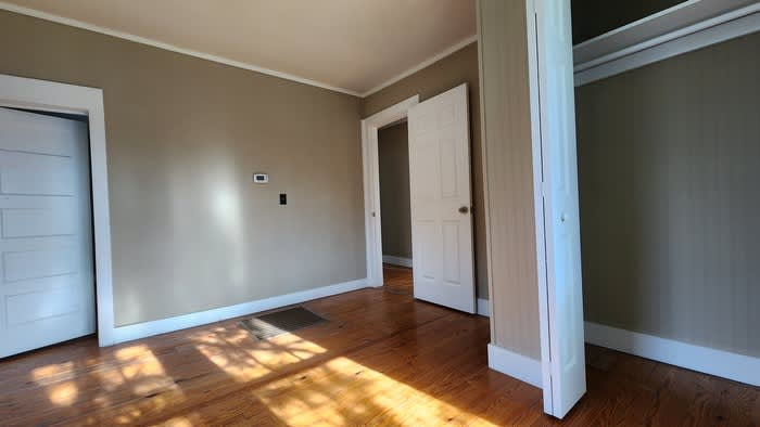 6614 Kingsport Highway – photo 3
