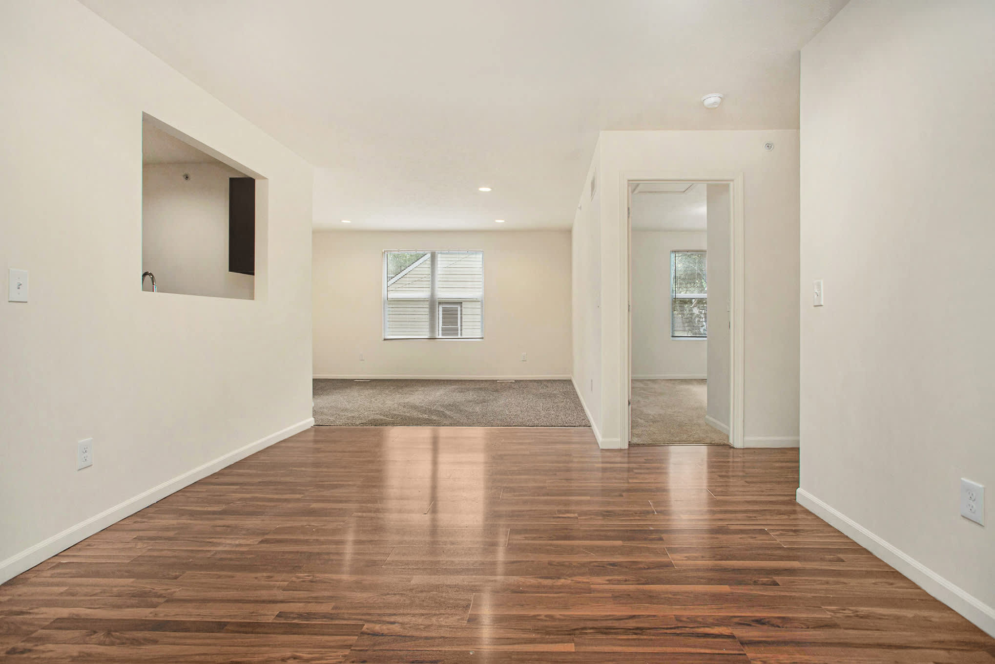 2621 Redwood Ave – photo 5