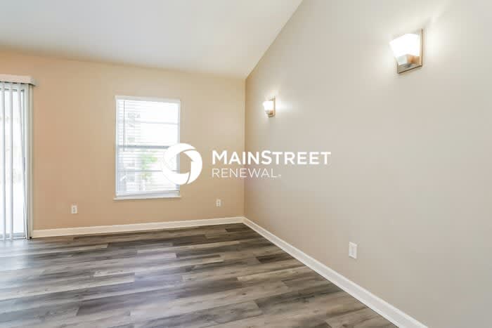 124 Northeast 7th Avenue – photo 5